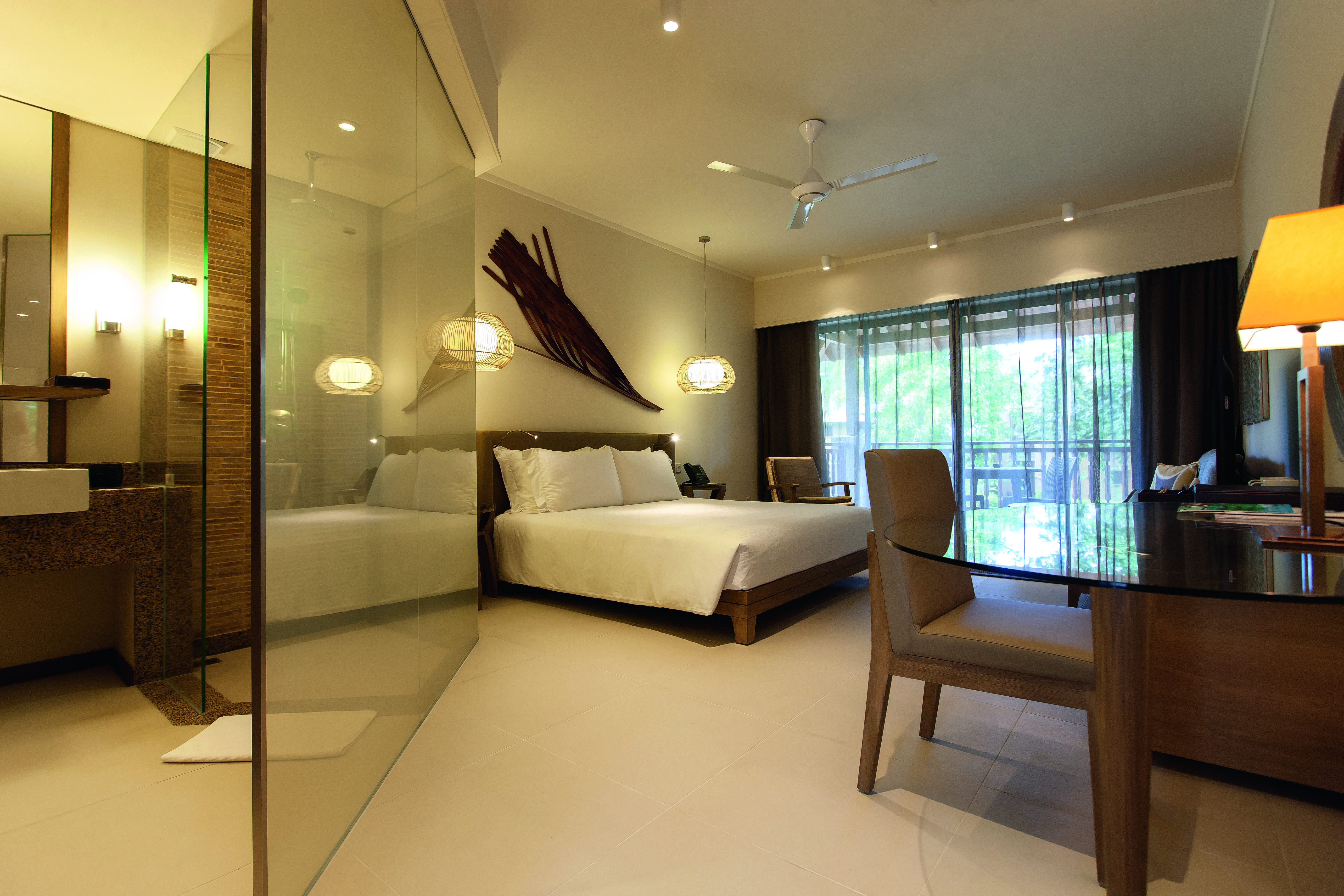 Constance Ephelia Hotel Port Glaud Exterior foto A room at The Park, Hyderabad